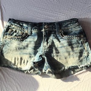 Miss Me Shorts Size 29